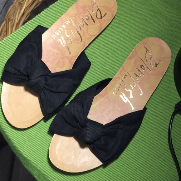 Restocked 🖤Blowfish 🐡 Black Slip ons Sanda… - Picture 4 of 9